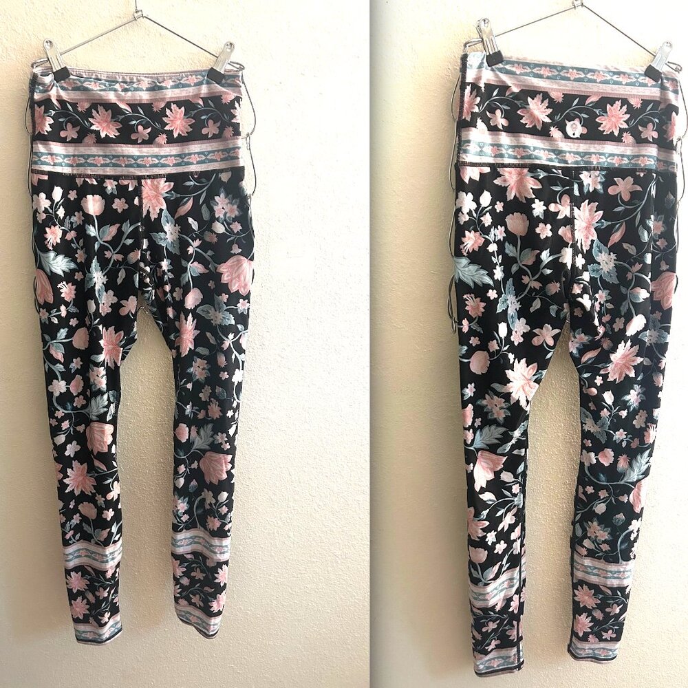 Floral High-Waist Leggings in Black and Pink